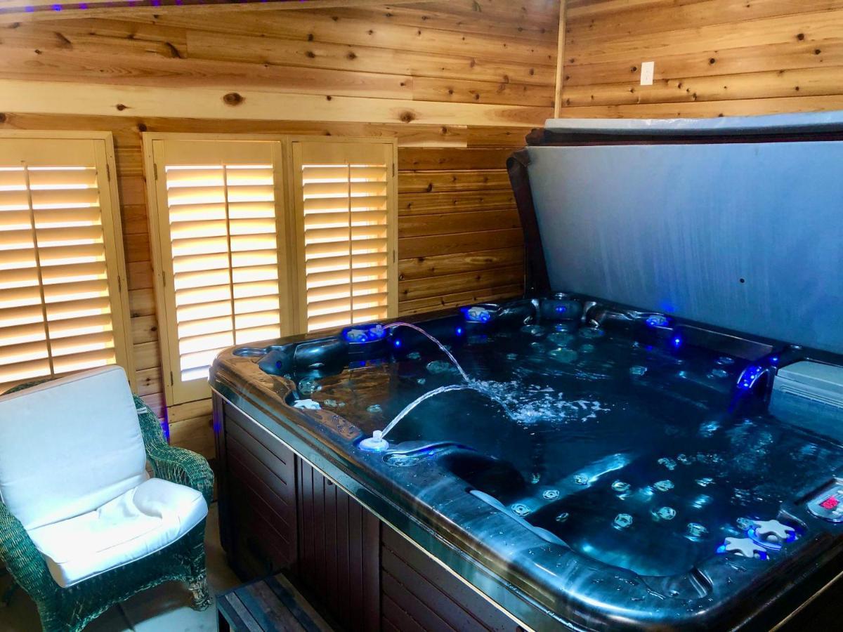 Blue Bear Den 3Br 2Ba Dtc Private Apt Hot Tub Exteriér fotografie